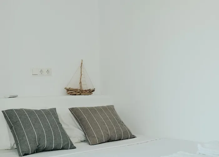 Ilios, Stelida Naxos, By Naxosvibe